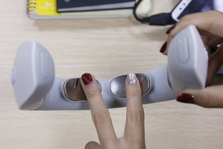 机械师护颈仪与SKG护颈仪详细对比测评 科技与时尚的颈部守护战